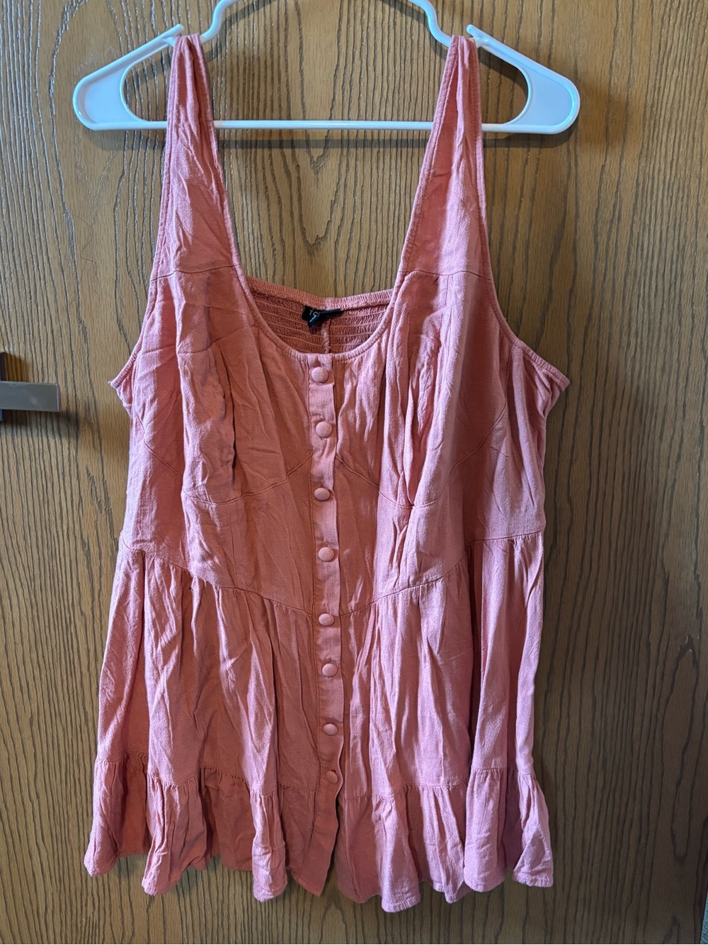 Women’s Button-Front Sleeveless Tiered Tank Top - Dusty Rose